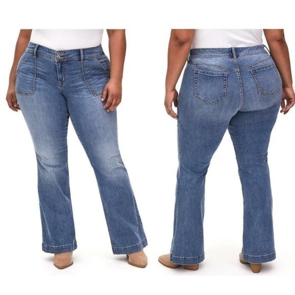 Torrid Size‎ 16 New Mid Rise Flare Vintage Stretch Medium Wash Denim Blue Jeans
